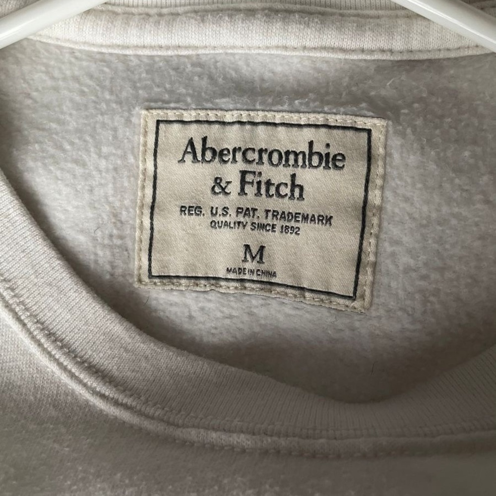 A&F Crewneck - Picture 4 of 4